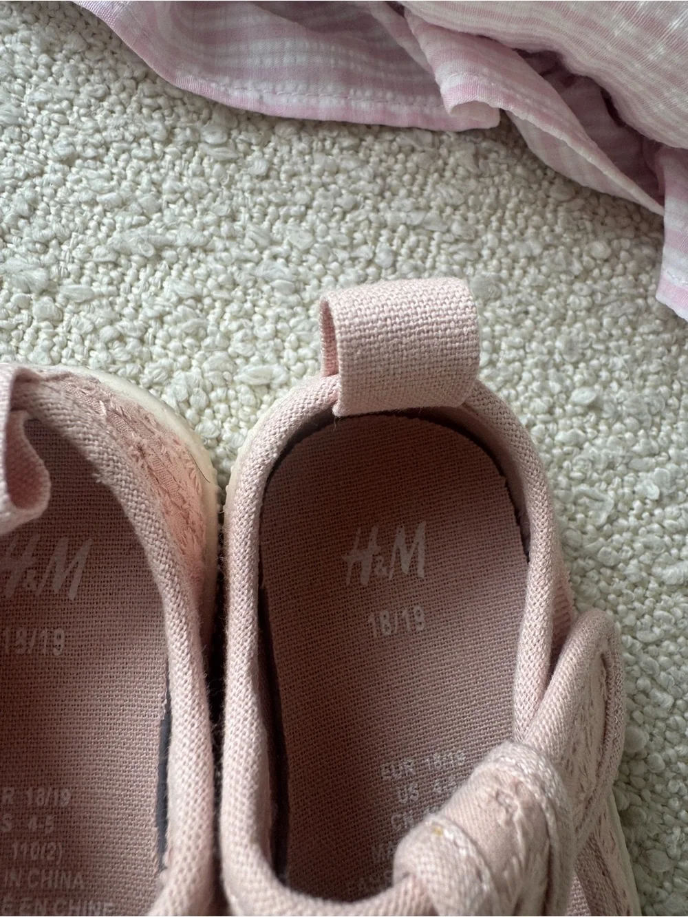 H&M Blush Pink Floral Hook-and-Loop Baby Shoes